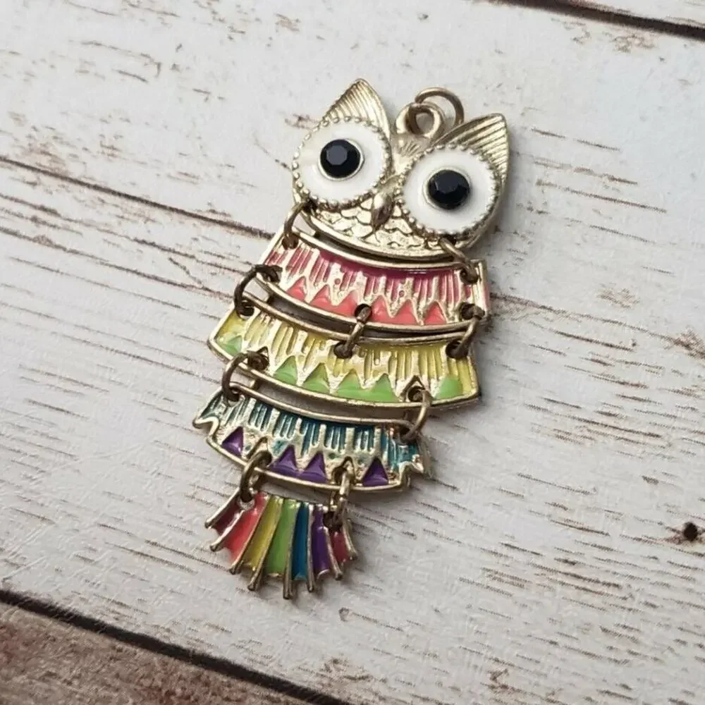 Vintage pendant colorful
